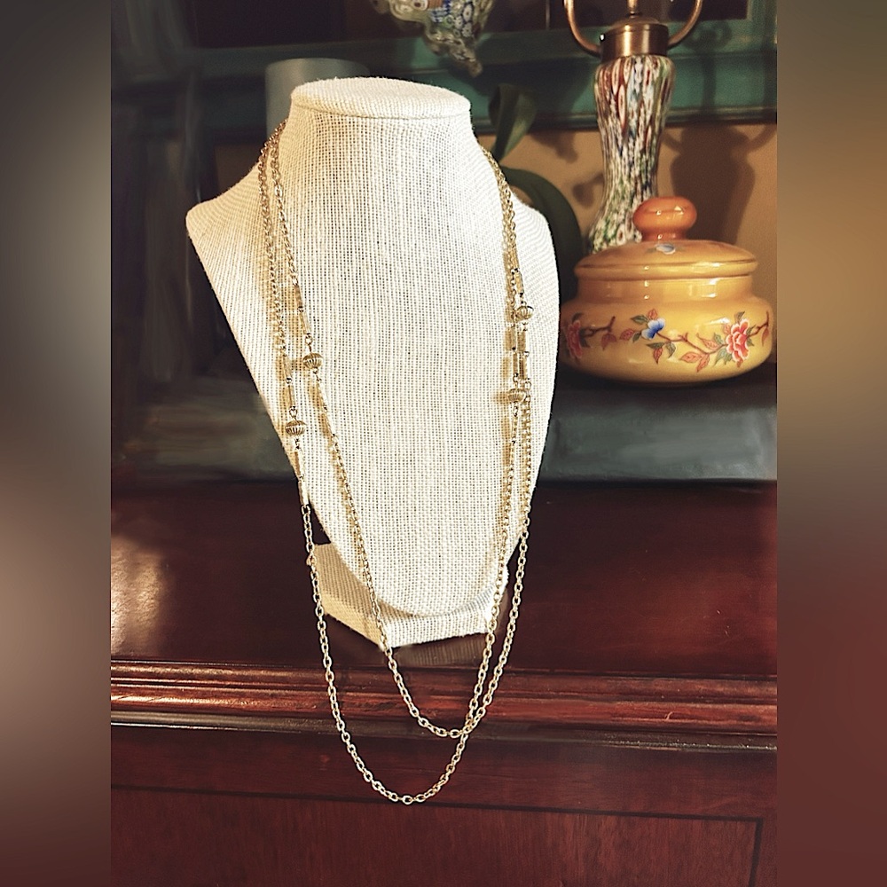 Extremely Long Gold Toned Vintage Flapper Girl Necklace!